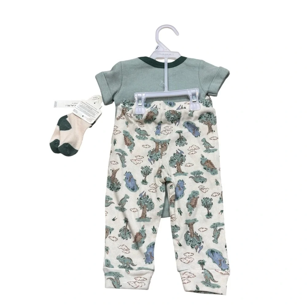 Tahari Baby brand new